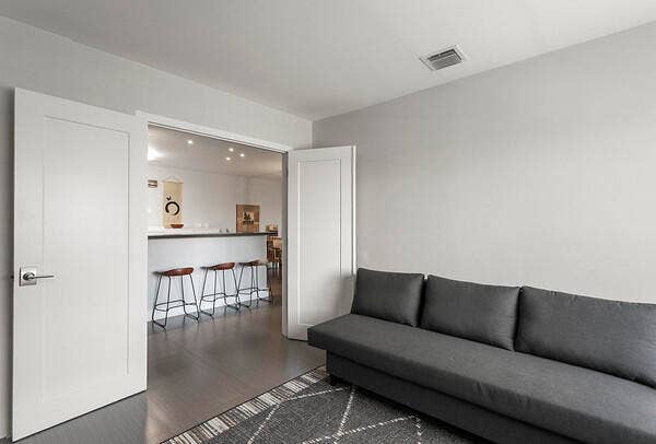 Office/Den w/sleeper sofa