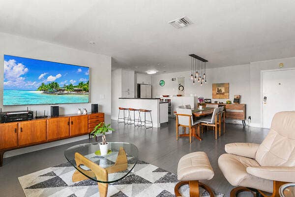 Property photo for 9 NE 19th Court, #C216, Wilton Manors, FL