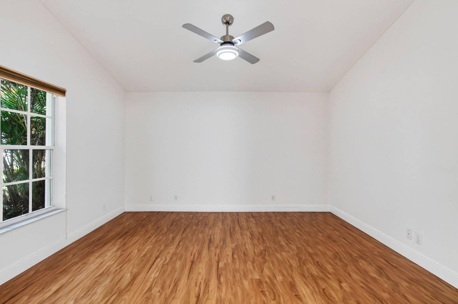 5225 Brookview Drive, Boynton Beach, FL 33437 BED3.DEN