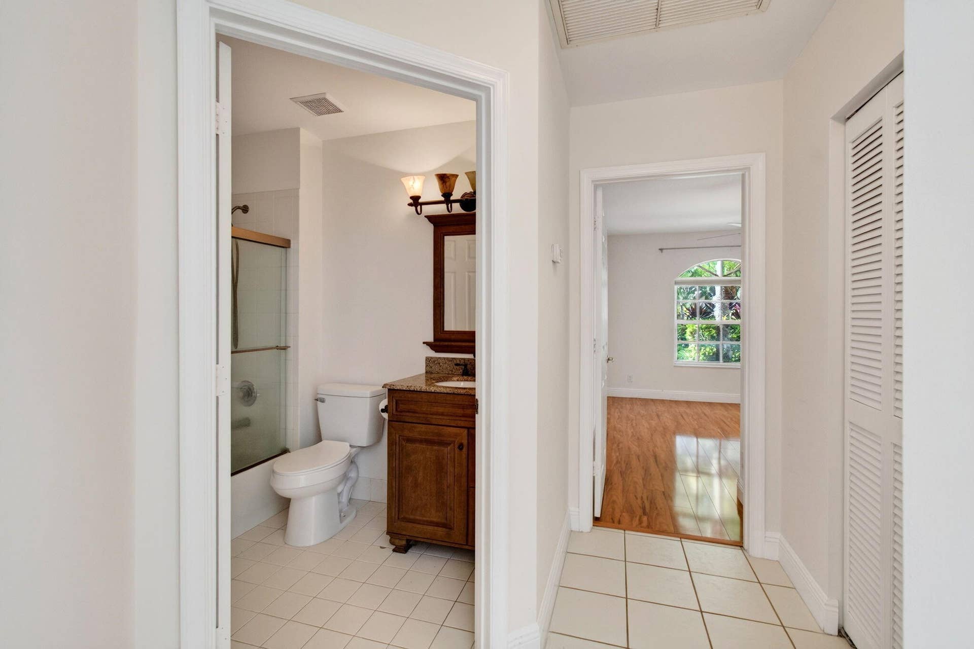 5225 Brookview Drive, Boynton Beach, FL 33437 36-web-or-mls-DSC_1461