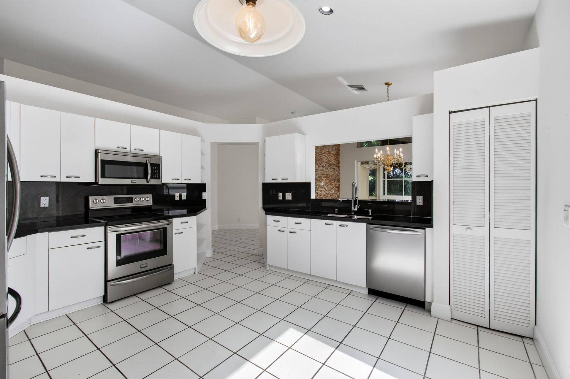 5225 Brookview Drive, Boynton Beach, FL 33437 31-web-or-mls-DSC_1423