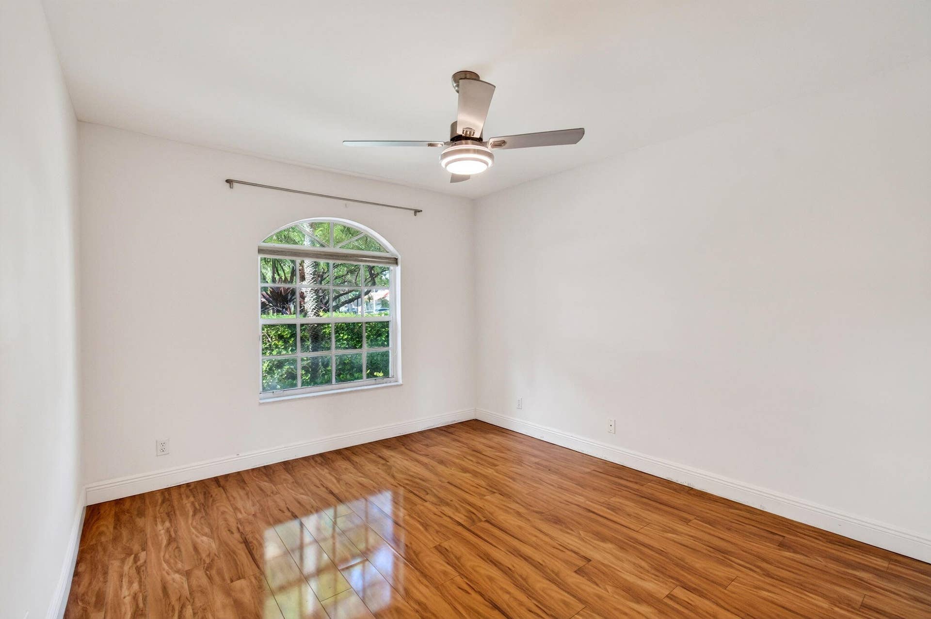 5225 Brookview Drive, Boynton Beach, FL 33437 BED2