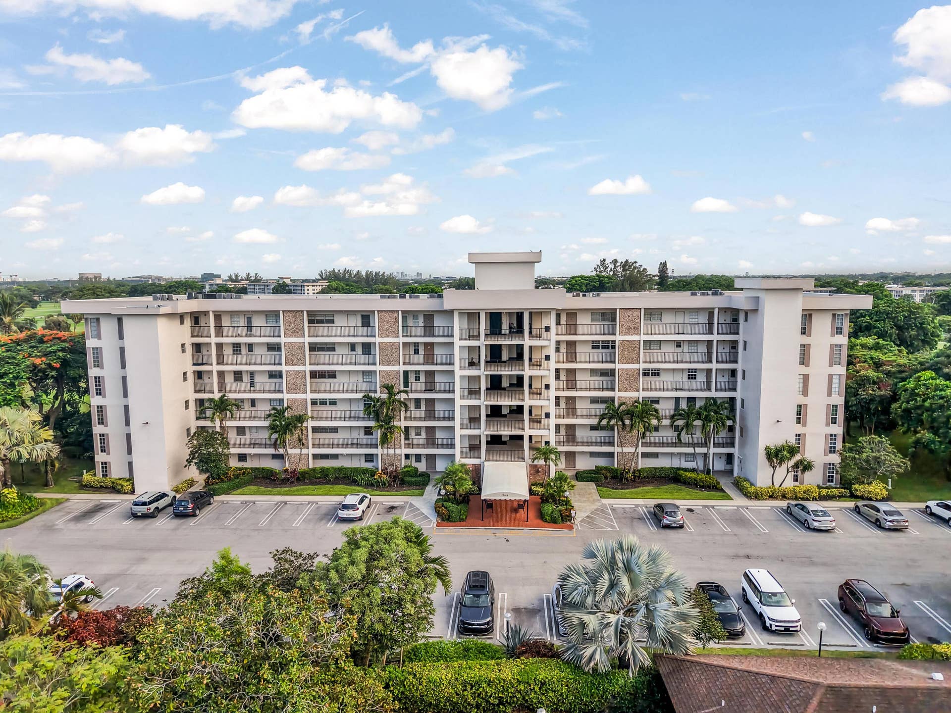 3000 N PALM AIRE Drive, #407, Pompano Beach, FL 33069 6-print-DJI_20260716062401_0726_D