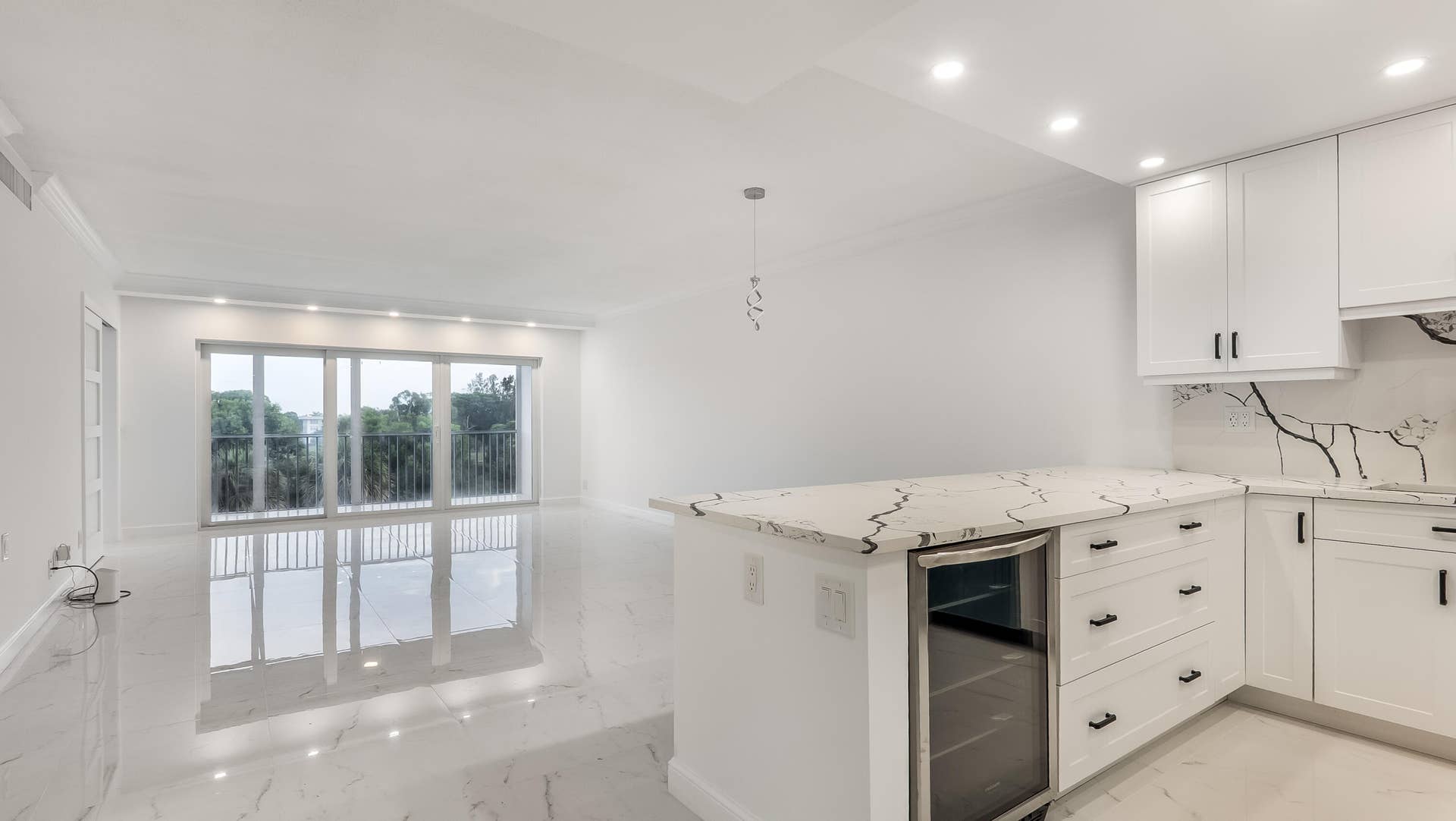 3000 N PALM AIRE Drive, #407, Pompano Beach, FL 33069 17-print-DSC06180