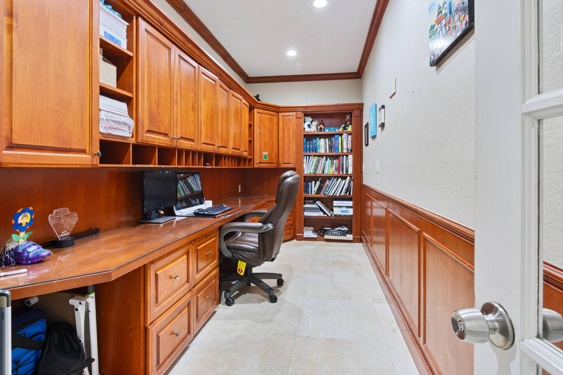 Bonus office