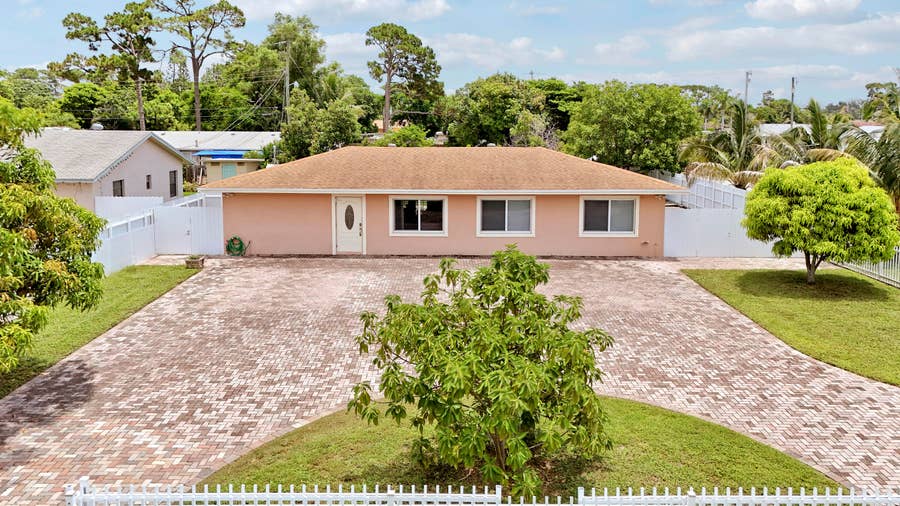 Property photo for 2488 Pineway Drive, West Palm Beach, FL