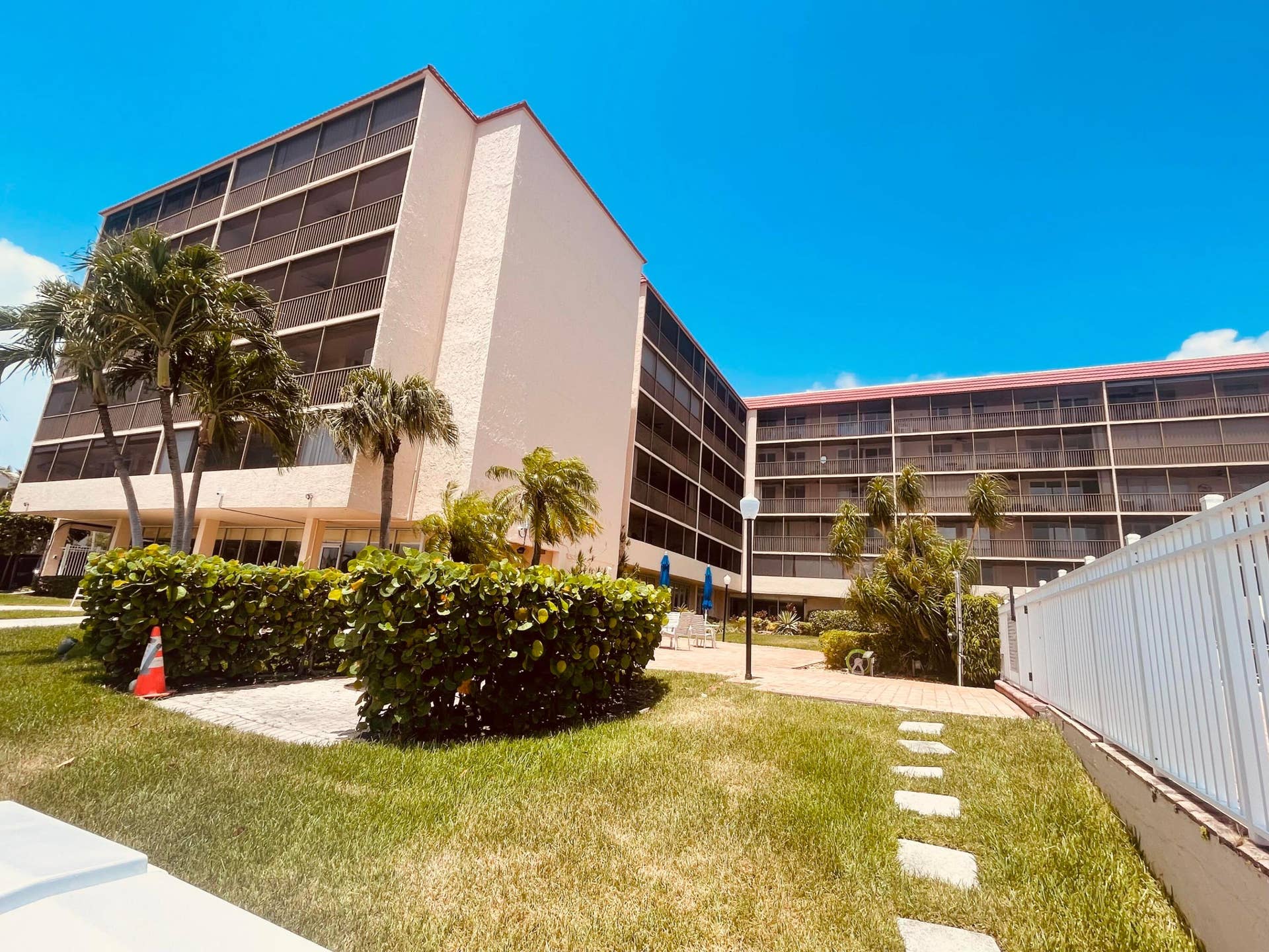 740 S FEDERAL Highway, #410, Pompano Beach, Pompano Beach, FL 33062 IMG_5055