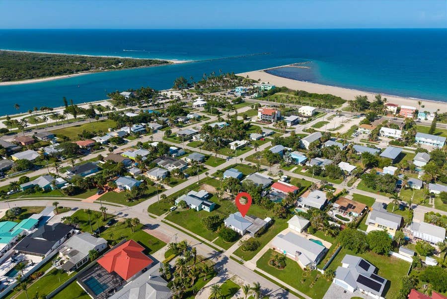 Property photo for 306 FERNANDINA Street, Fort Pierce, FL