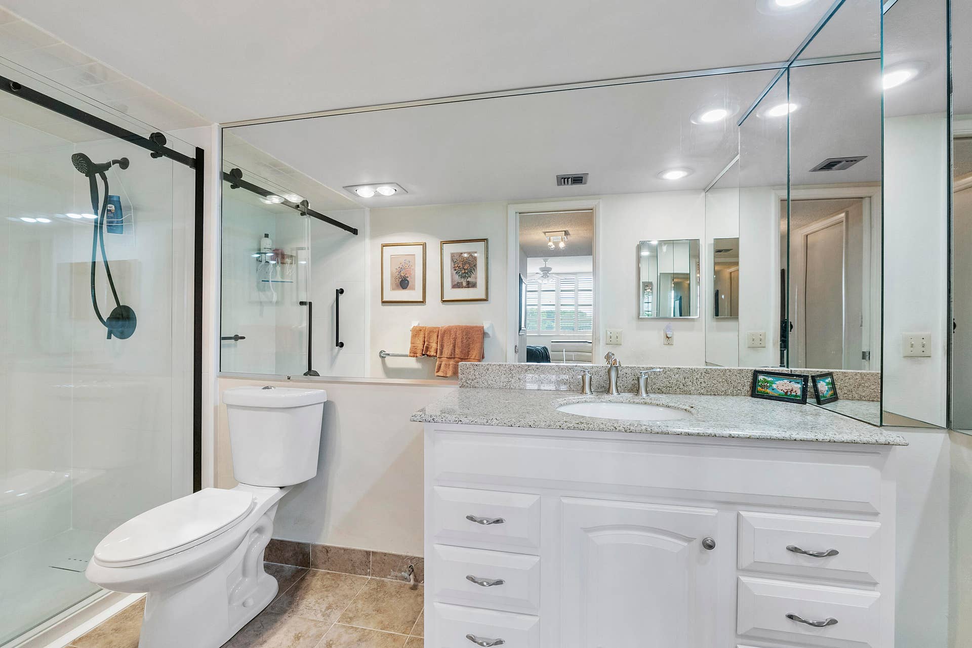 804 Cypress Grove Lane, #408, Pompano Beach, FL 33069 Updated Master bathroom.