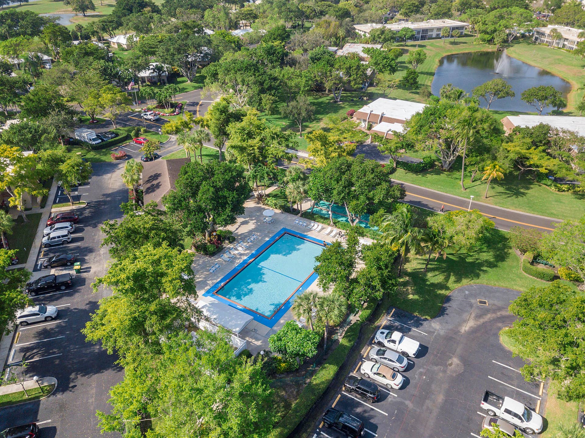 804 Cypress Grove Lane, #408, Pompano Beach, FL 33069 3960 Oaks Clubhouse Dr U306_07