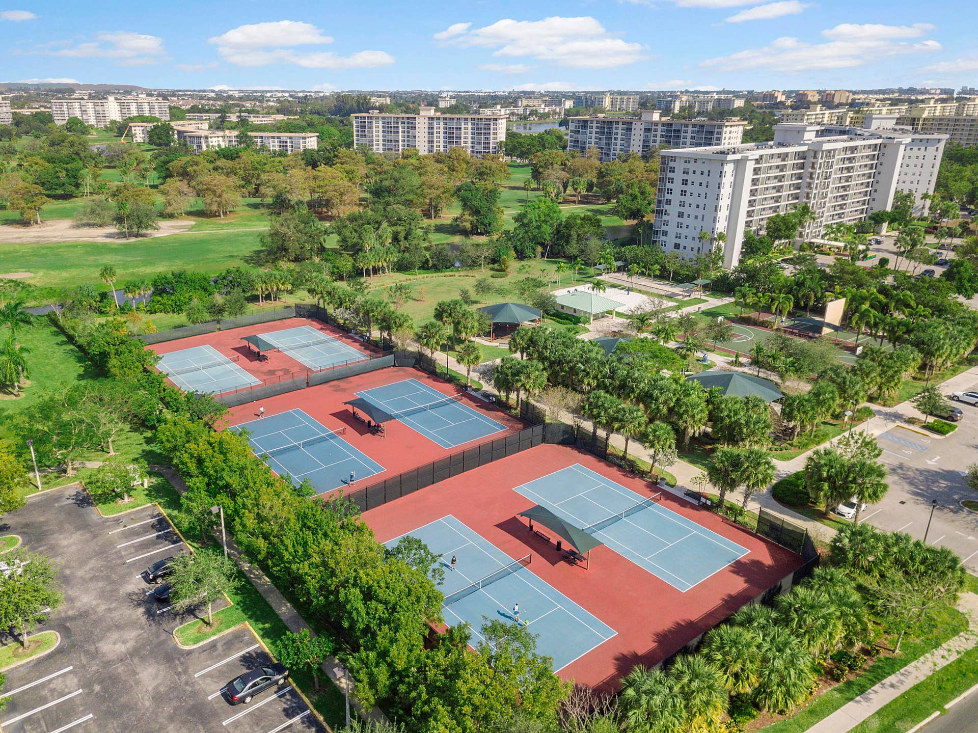 804 Cypress Grove Lane, #408, Pompano Beach, FL 33069 3960 Oaks Clubhouse Dr U306_04