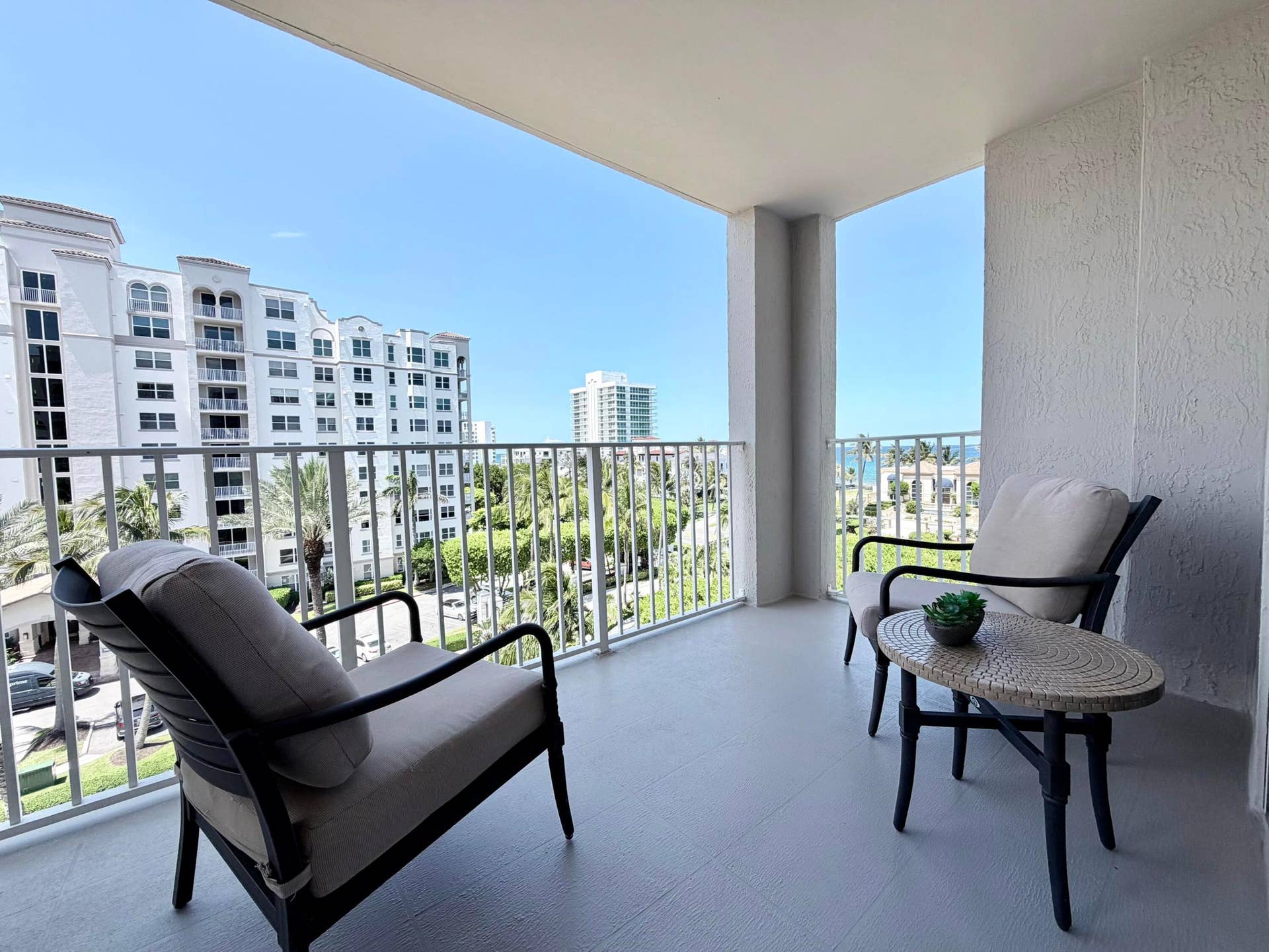 Balcony with Ocean views. Comfortable outdoor furniture