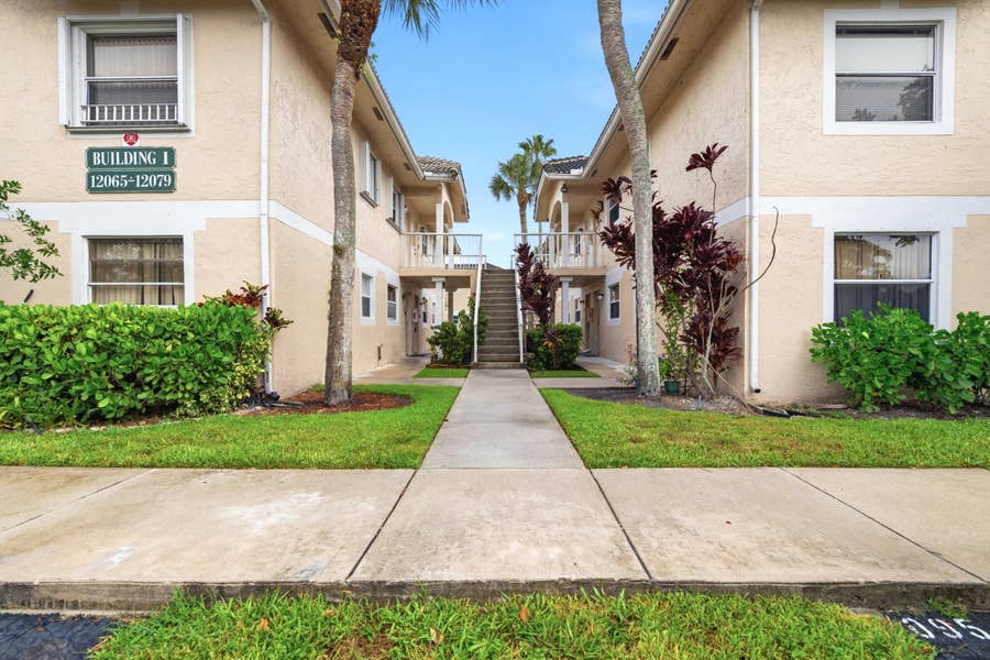 Property photo for 12069 ROYAL PALM Boulevard, #3I, Coral Springs, FL