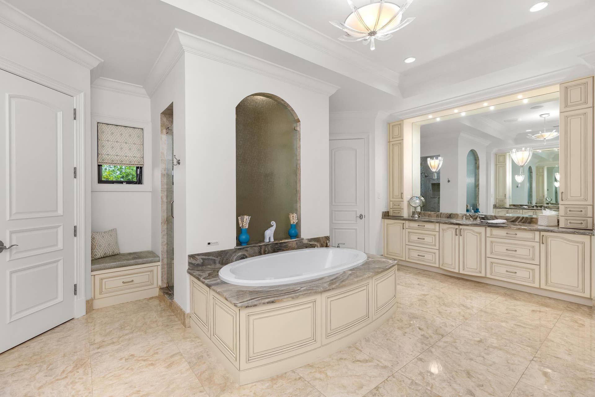 7242 Stonegate Boulevard, Parkland, FL 33076 Master Bath 1