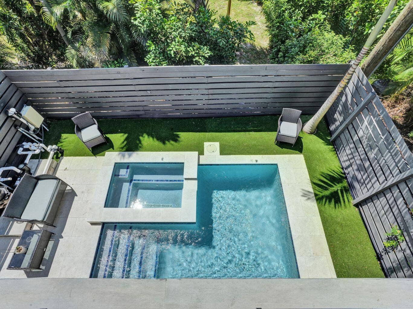 2514 back yard