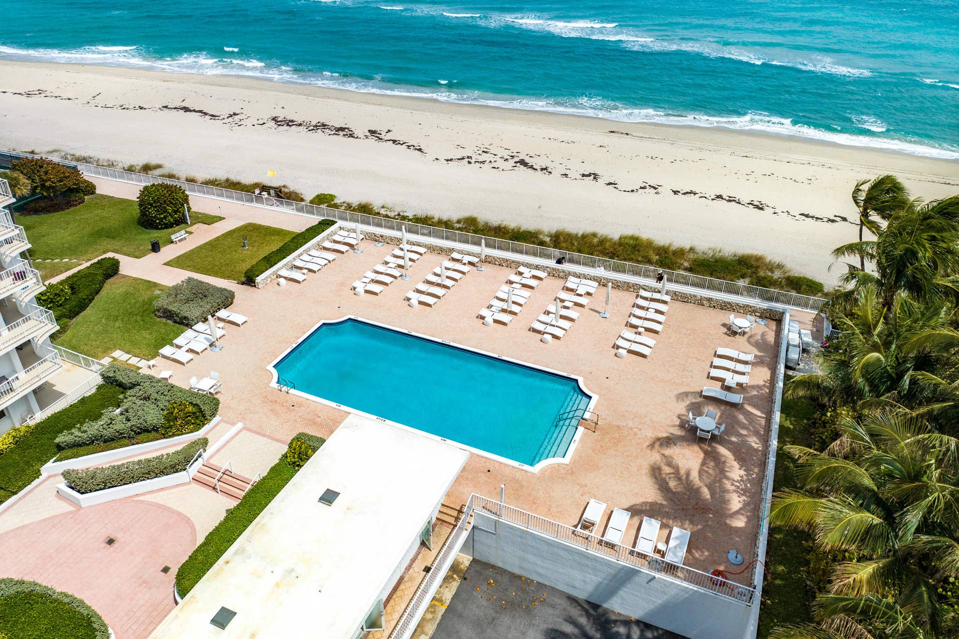 2295 S Ocean Boulevard, #425, Palm Beach, FL 33480 053-2295SouthOceanBoulevard-425-PalmBeac