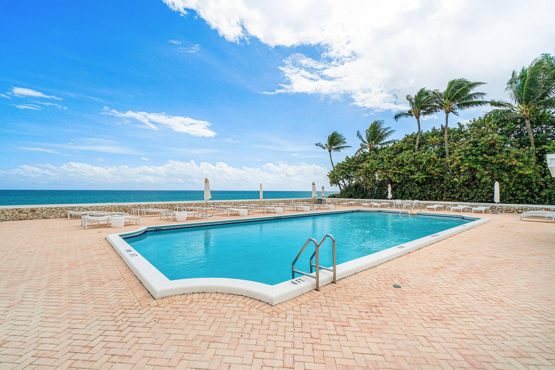 2295 S Ocean Boulevard, #425, Palm Beach, FL 33480 042-2295SouthOceanBoulevard-425-PalmBeac