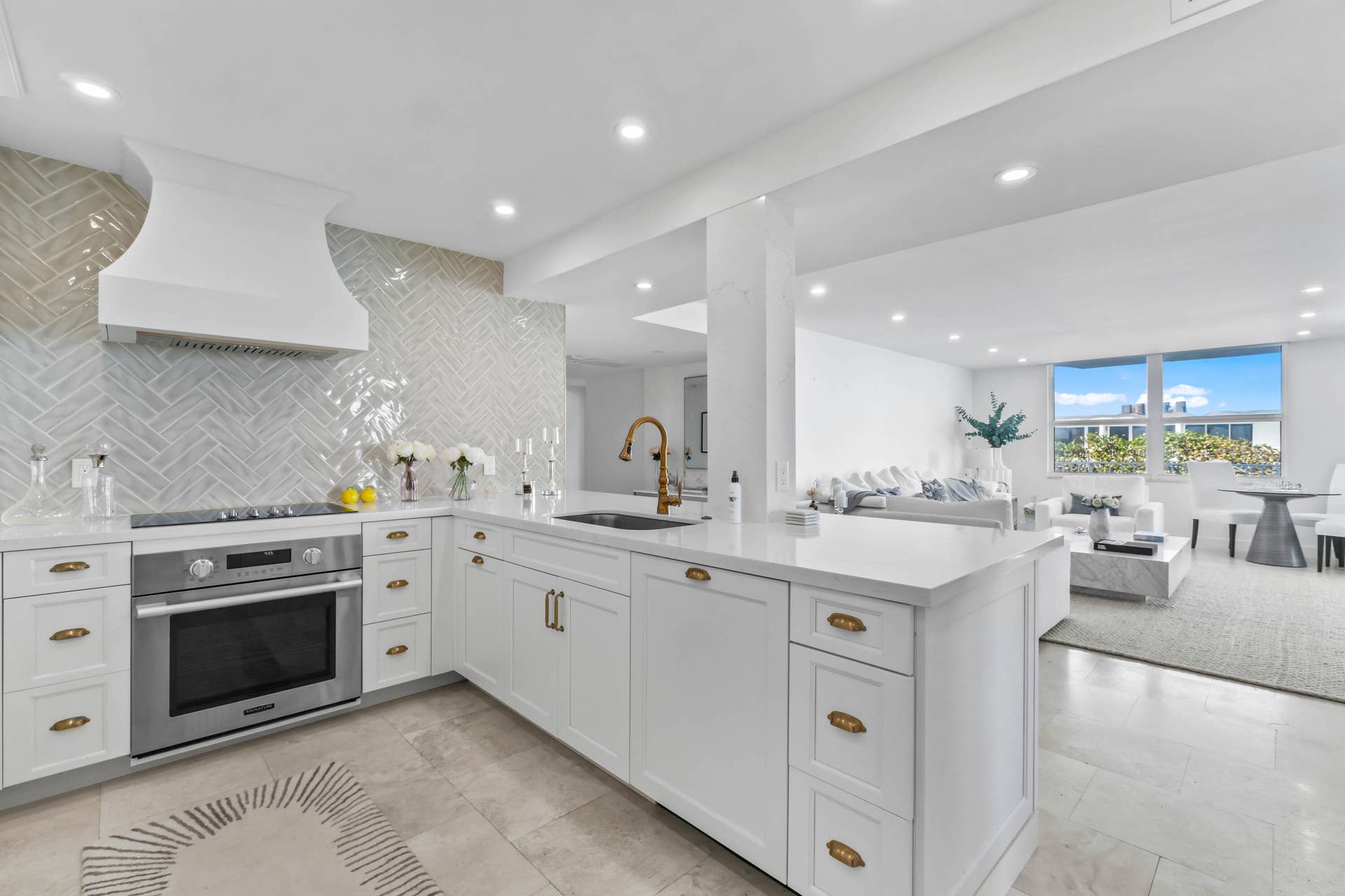 2295 S Ocean Boulevard, #425, Palm Beach, FL 33480 011-2295SouthOceanBoulevard-425-PalmBeac