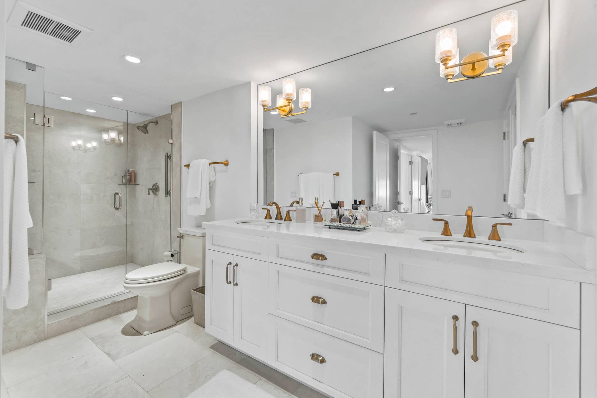2295 S Ocean Boulevard, #425, Palm Beach, FL 33480 016-2295SouthOceanBoulevard-425-PalmBeac