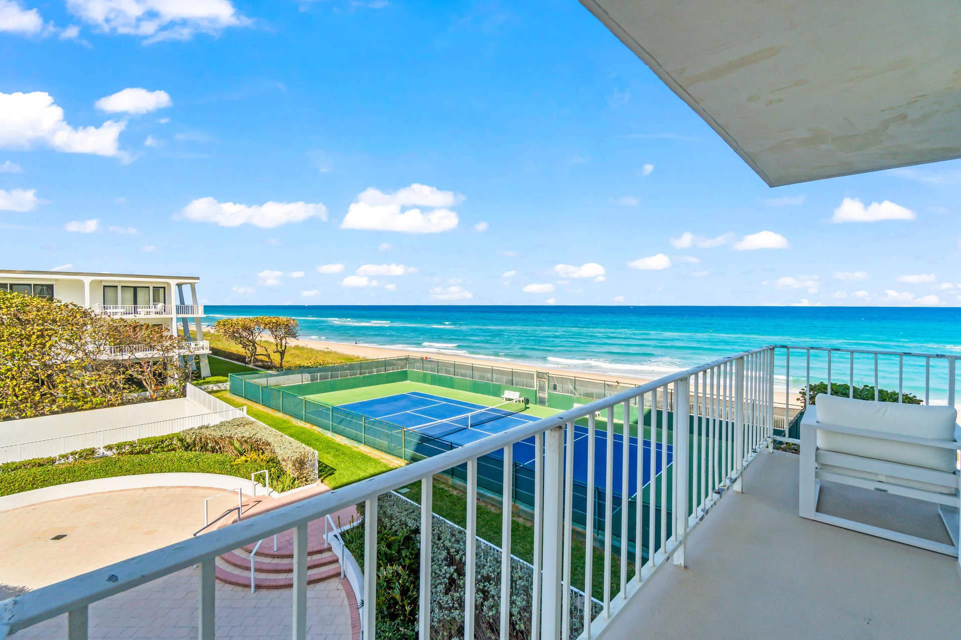 2295 S Ocean Boulevard, #425, Palm Beach, FL 33480 Balcony