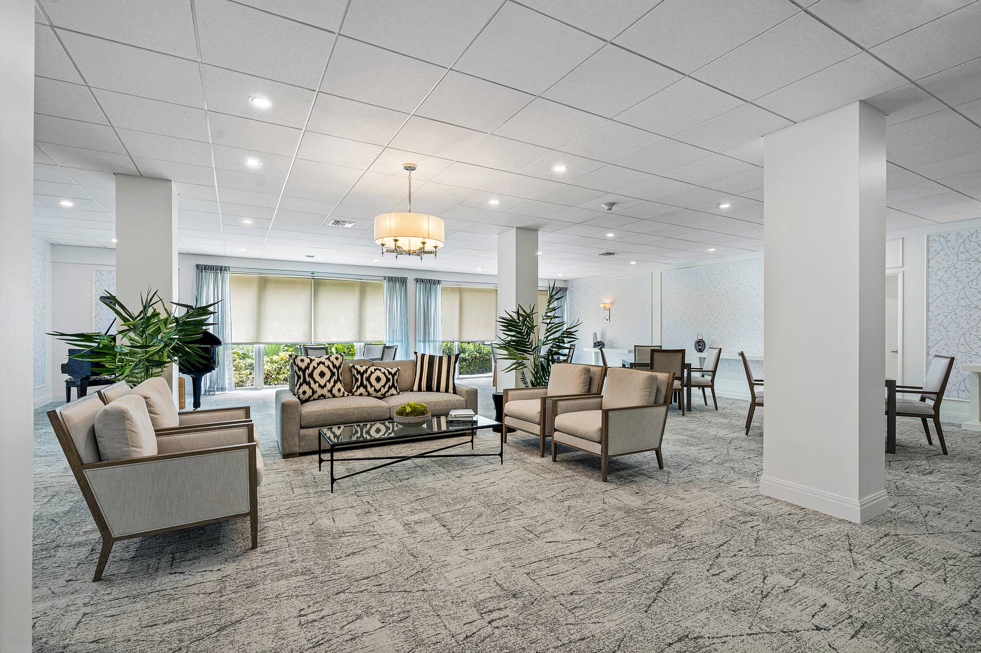 2295 S Ocean Boulevard, #425, Palm Beach, FL 33480 039-2295SouthOceanBoulevard-425-PalmBeac