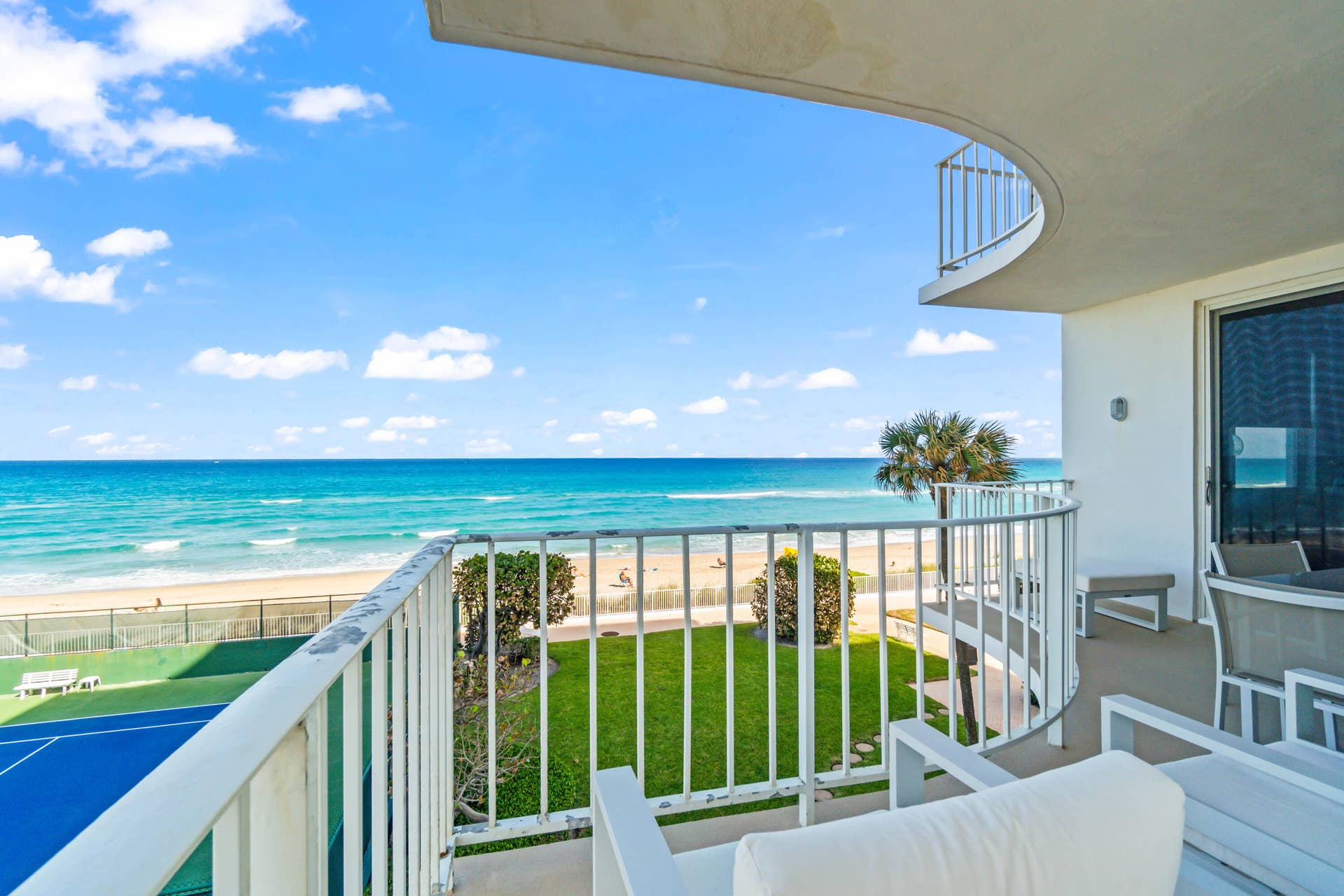 2295 S Ocean Boulevard, #425, Palm Beach, FL 33480 030-2295SouthOceanBoulevard-425-PalmBeac