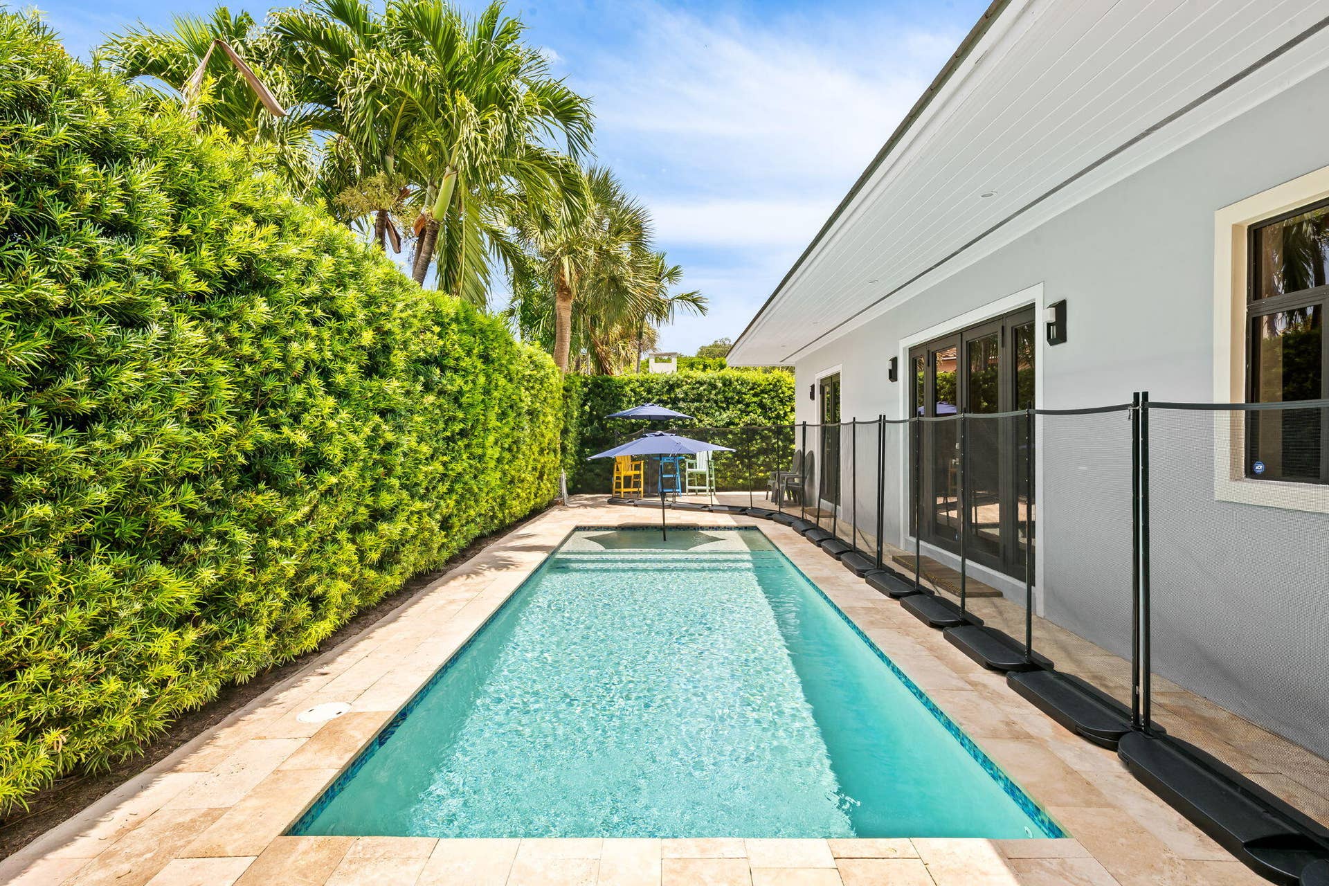3209 Leigh Road, Pompano Beach, FL 33062 Stunning pool