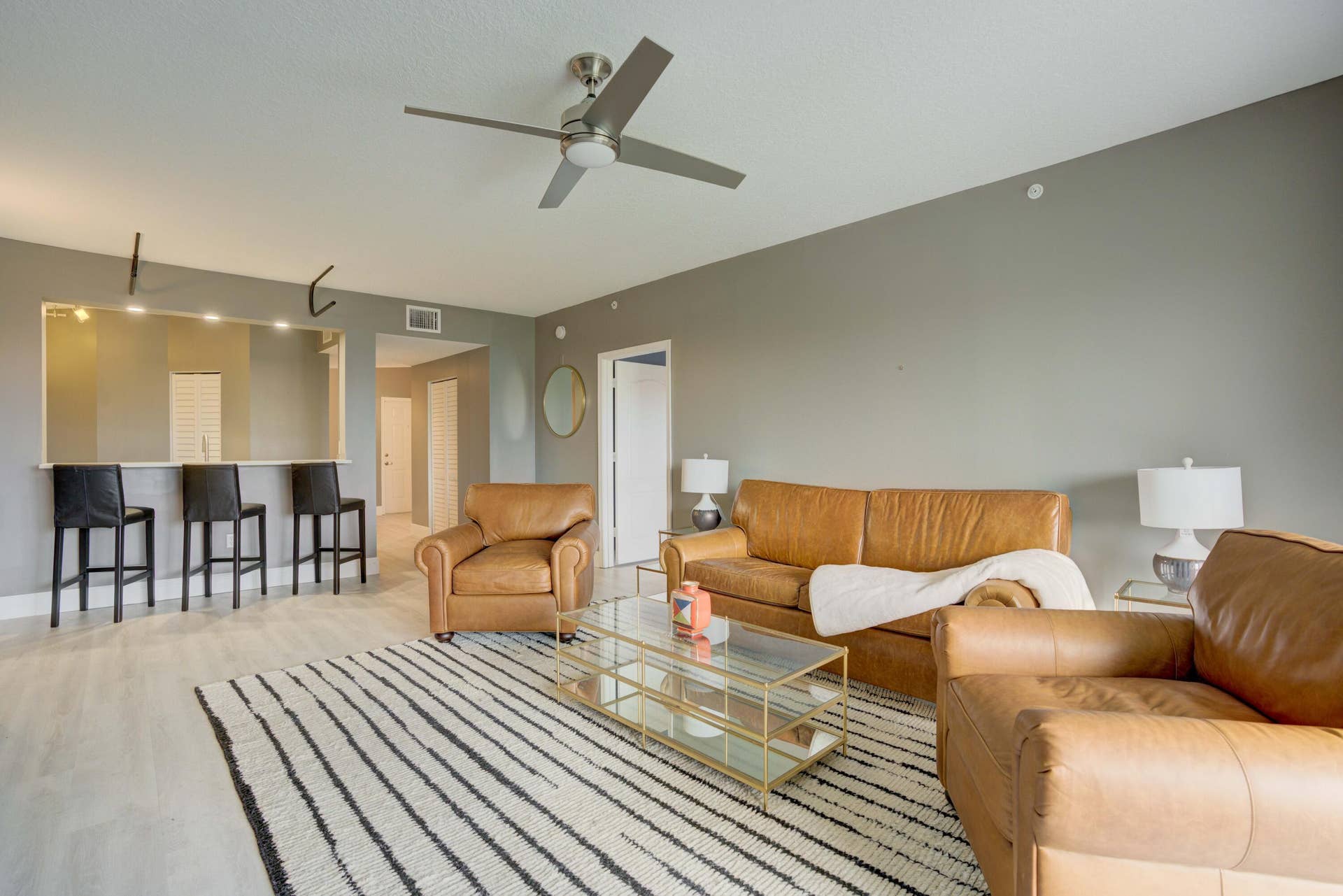 100 UNO LAGO Drive, #402, Juno Beach, FL 33408 Living Space