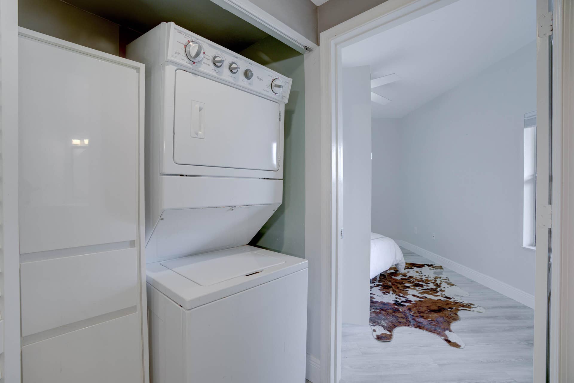100 UNO LAGO Drive, #402, Juno Beach, FL 33408 Utility Closet