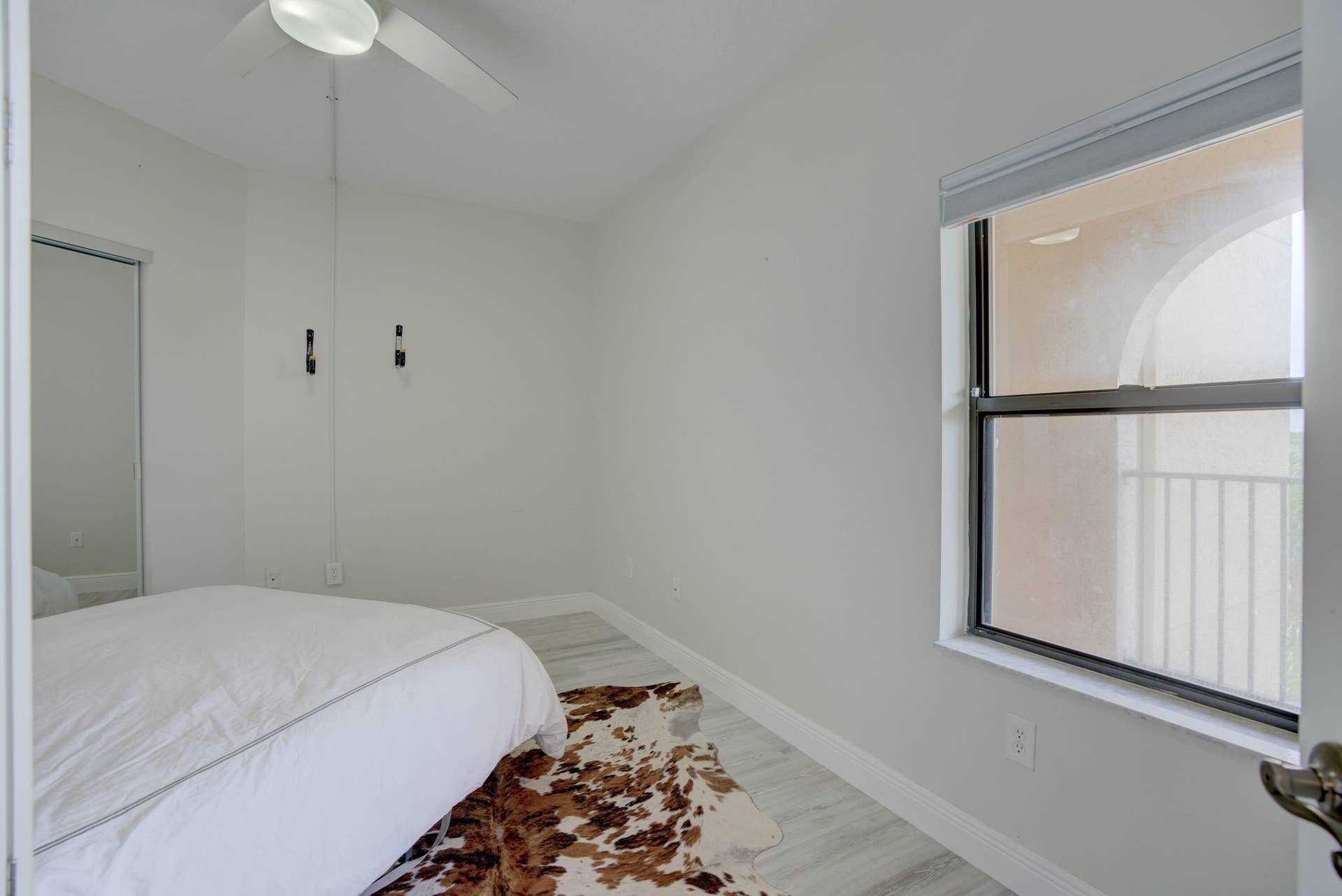 100 UNO LAGO Drive, #402, Juno Beach, FL 33408 2nd Bedroom
