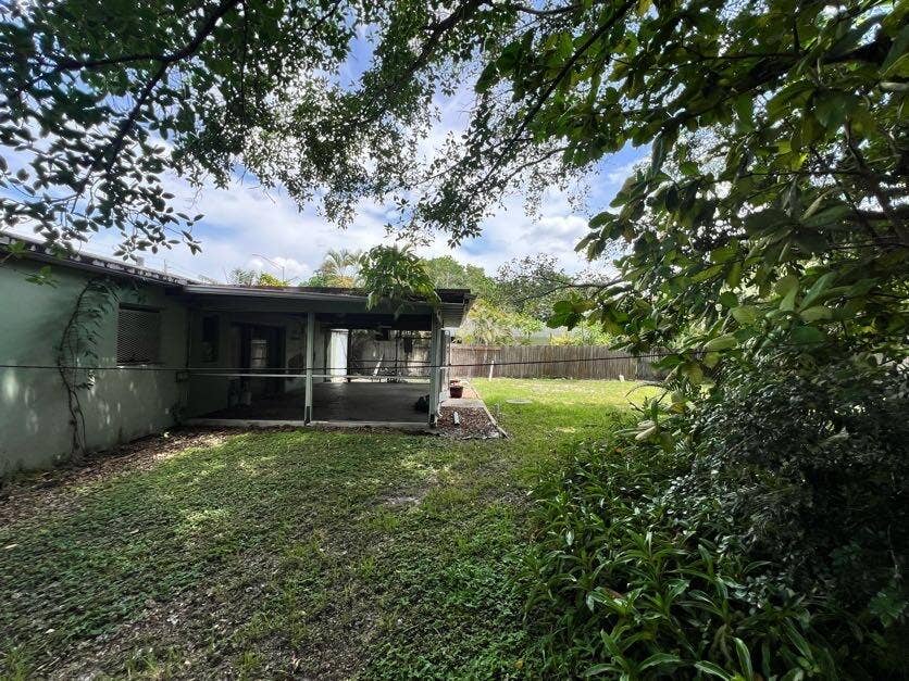 1732 NE 15TH Avenue, Fort Lauderdale, FL 33305 IMG_0527