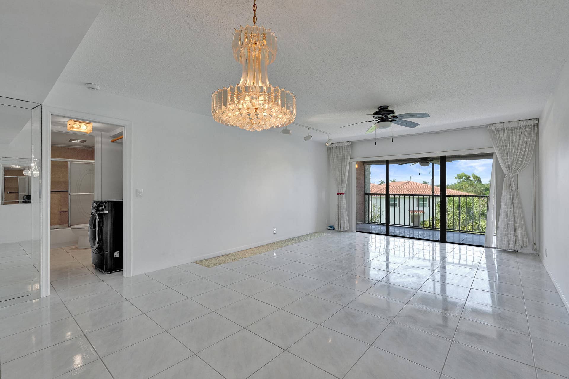 4100 TIVOLI Court, #304, Lake Worth, FL 33467 DSC07231