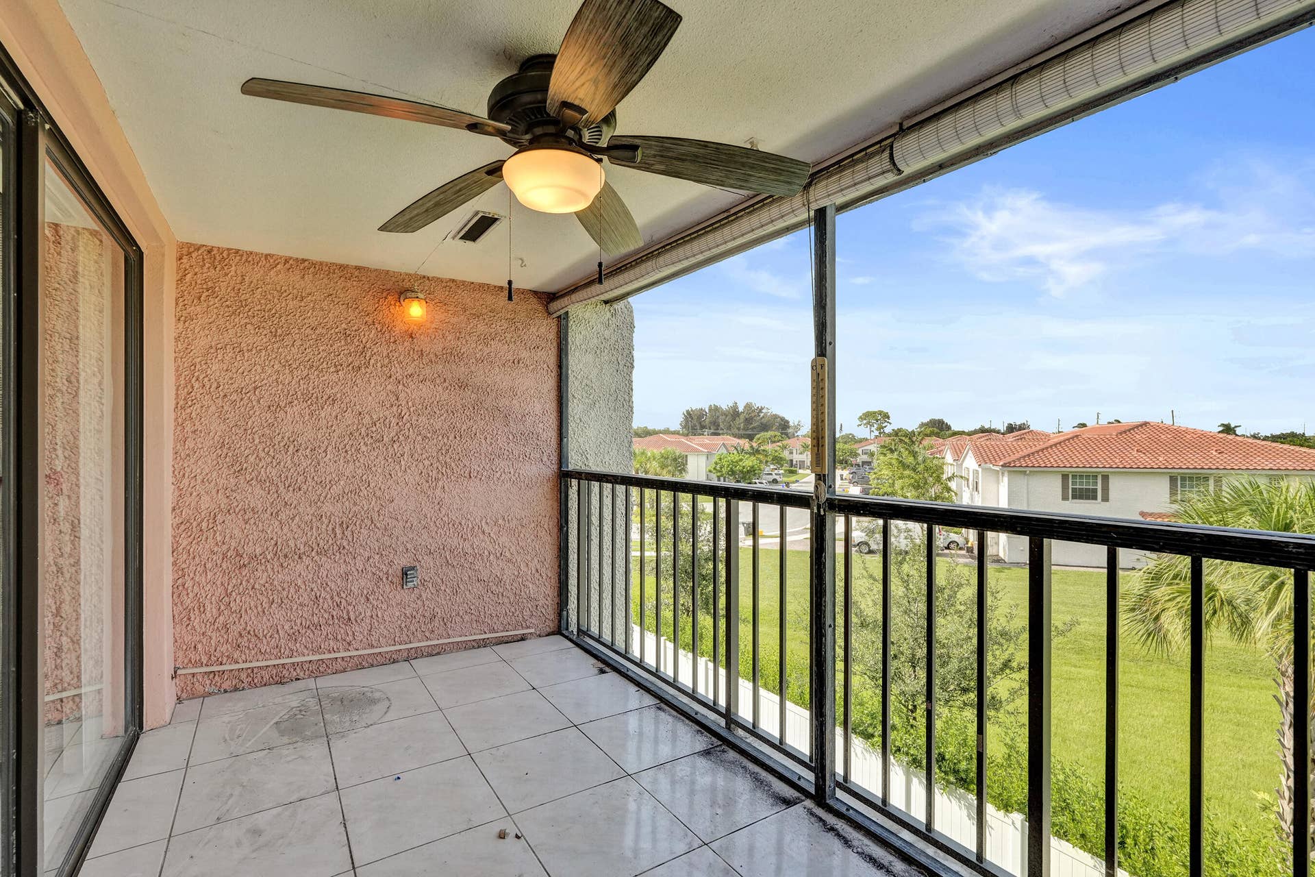 4100 TIVOLI Court, #304, Lake Worth, FL 33467 DSC07282