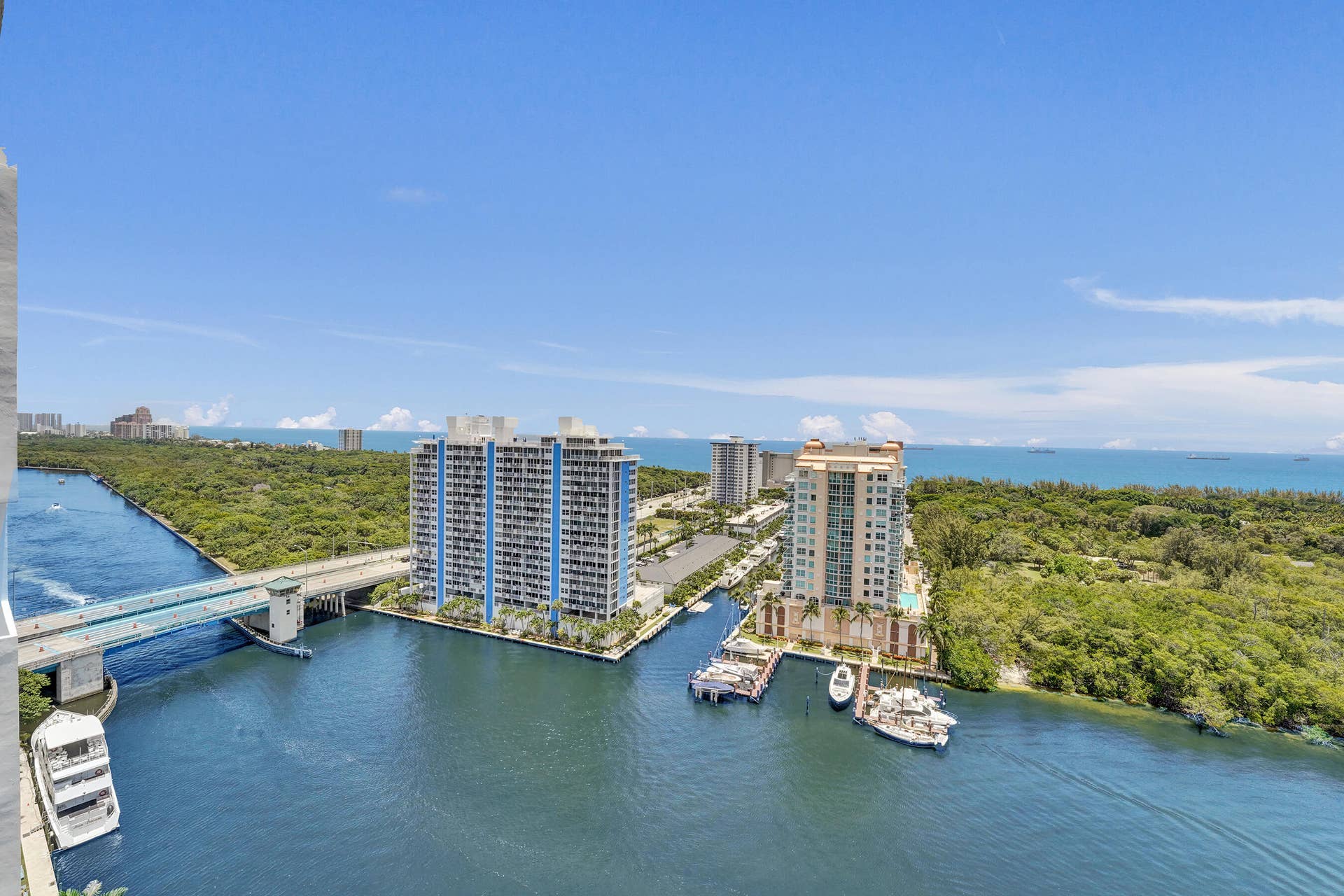 936 Intracoastal Drive, #22C, Fort Lauderdale, FL 33304 DSC02304