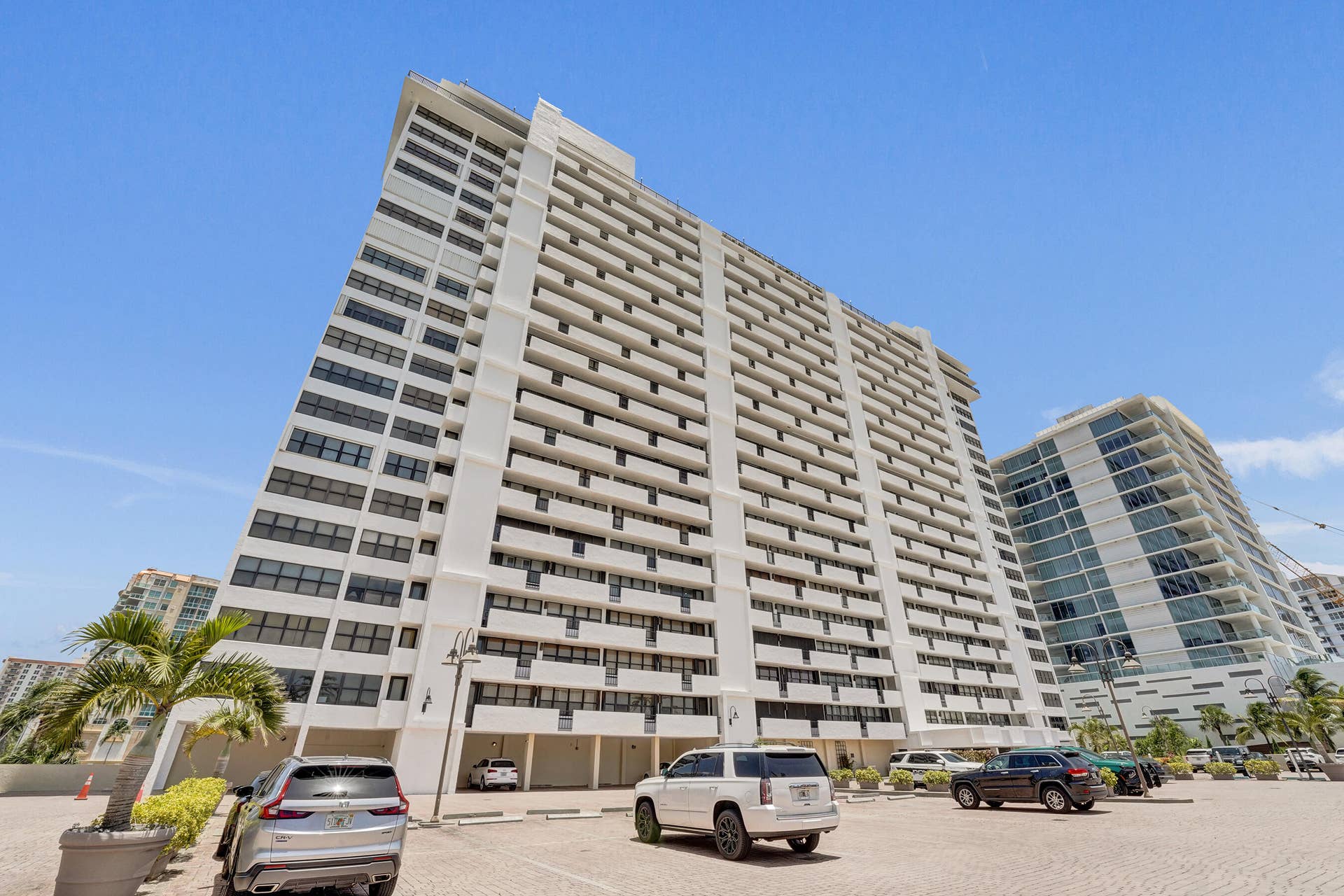 936 Intracoastal Drive, #22C, Fort Lauderdale, FL 33304 DSC02388