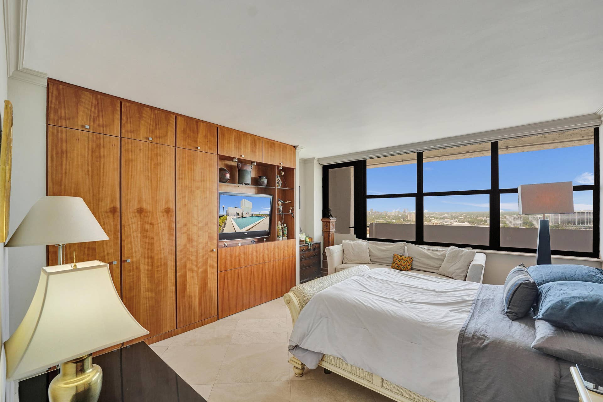 936 Intracoastal Drive, #22C, Fort Lauderdale, FL 33304 DSC02118