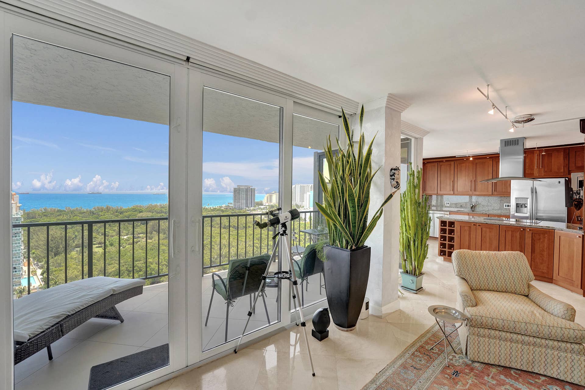 936 Intracoastal Drive, #22C, Fort Lauderdale, FL 33304 DSC02232
