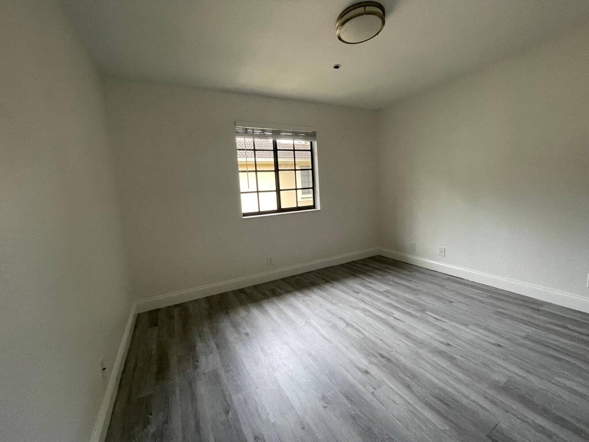 4329 VINEYARD Circle, #4329, Weston, FL 33332 4329-0032