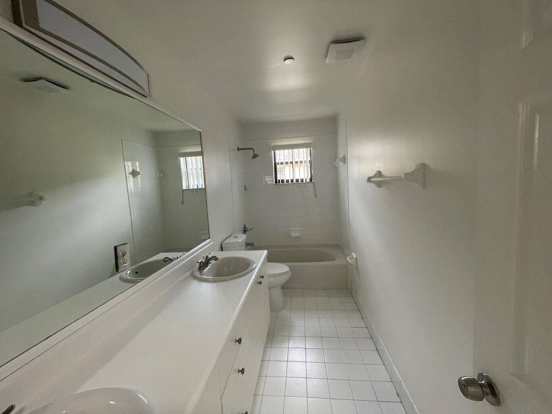 4329 VINEYARD Circle, #4329, Weston, FL 33332 4329-0030
