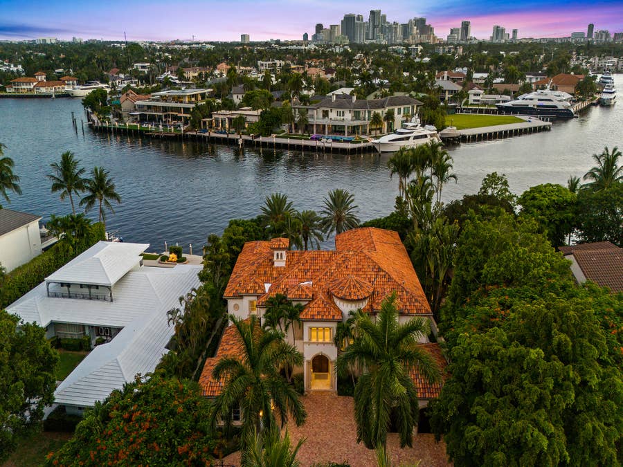 Property photo for 639 Middle River Drive, Fort Lauderdale, FL