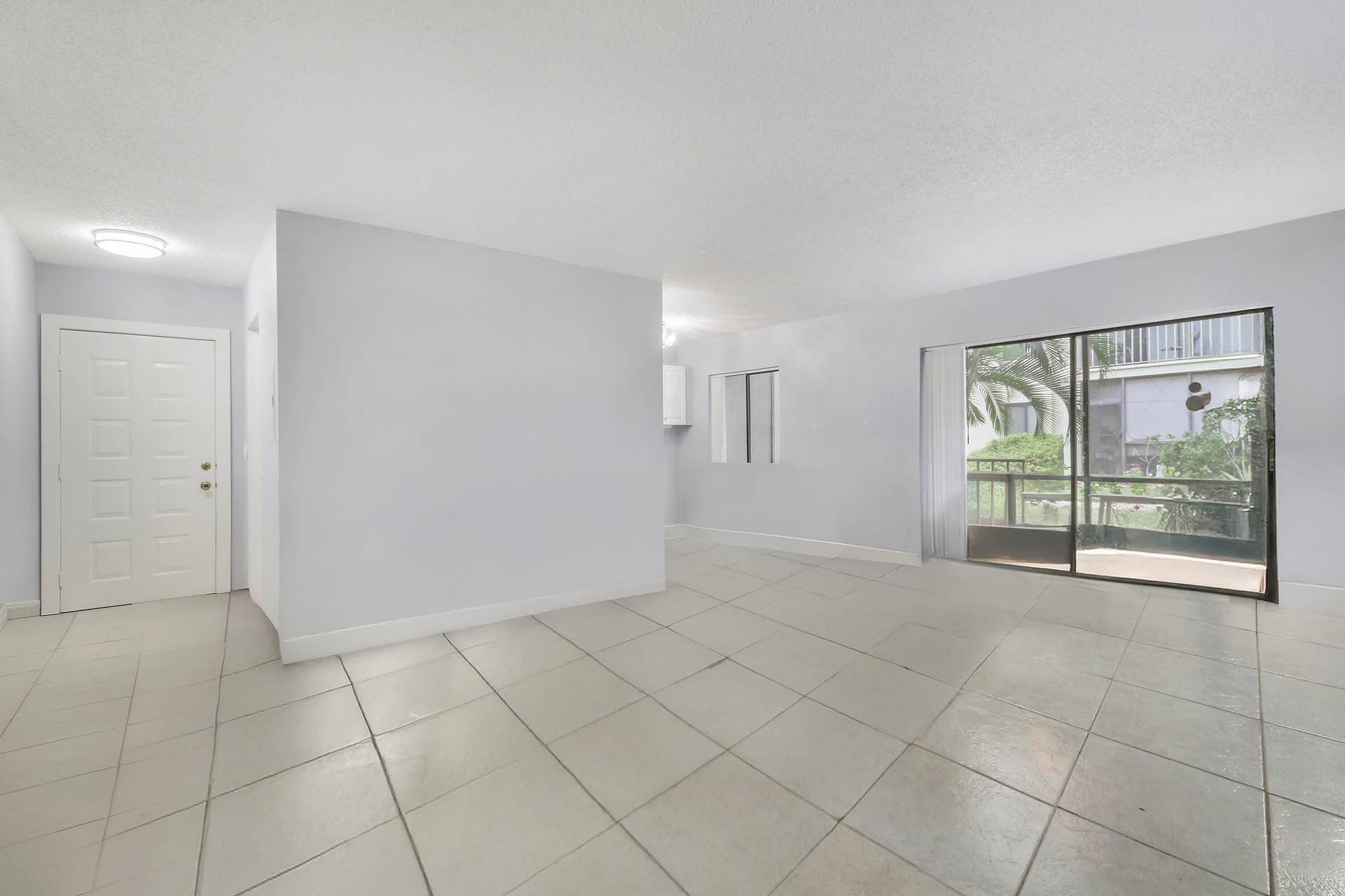 150 PINEVIEW Road, #C4, Jupiter, Jupiter, FL 33469 Living Room