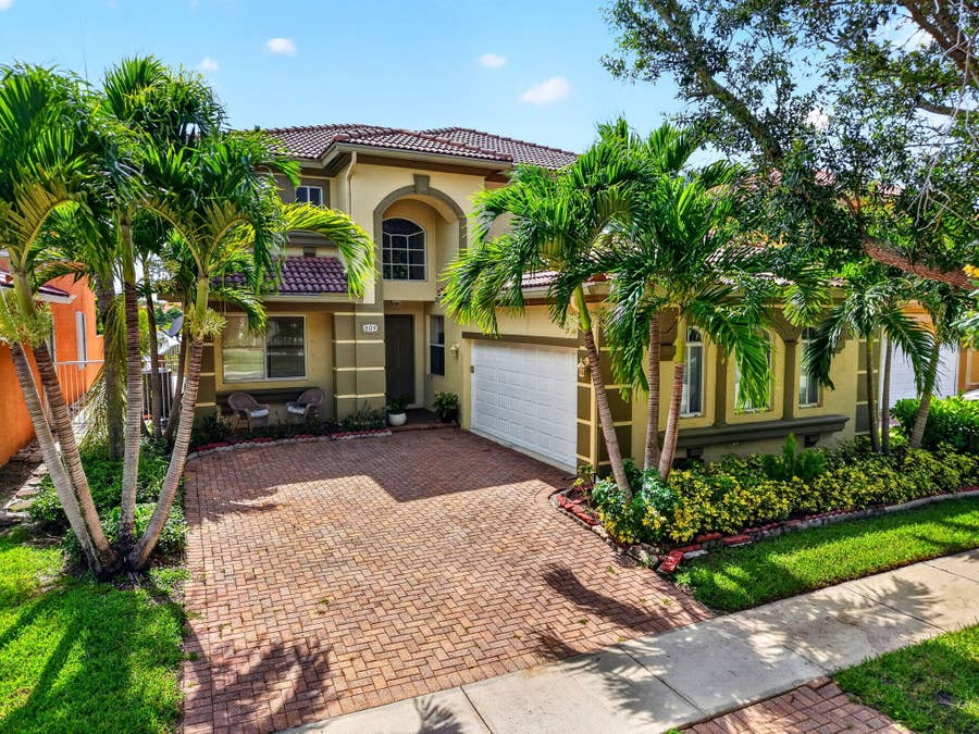 Property photo for 809 Triana Street, West Palm Beach, FL