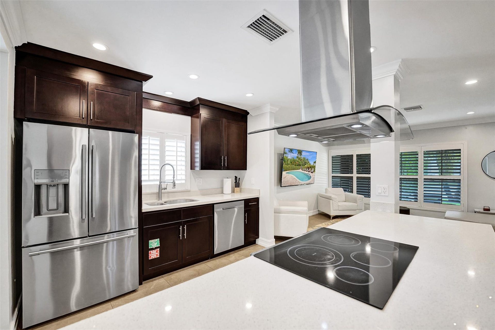 1245 NE 17TH Way, Fort Lauderdale, FL 33304 Photo 8