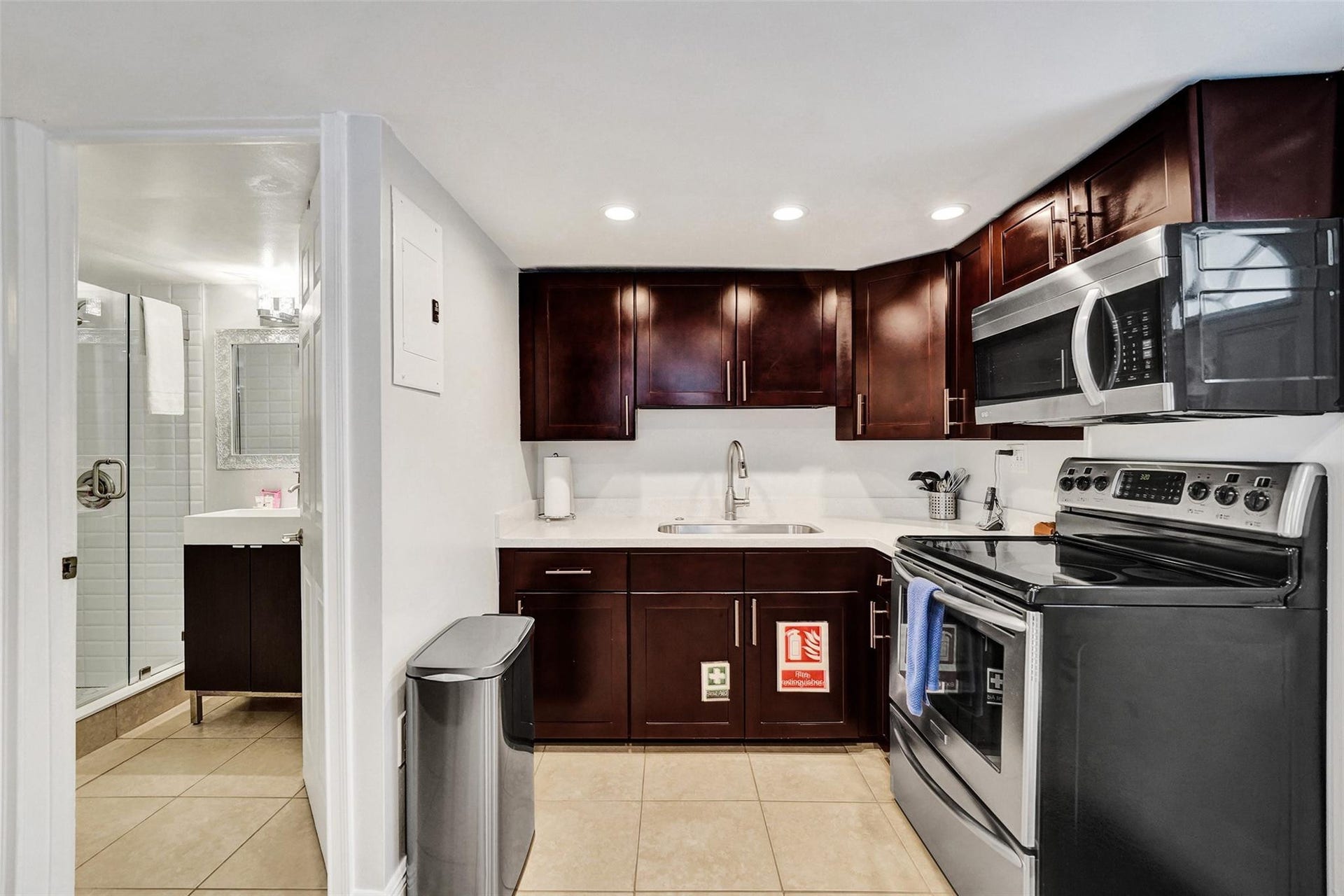 1245 NE 17TH Way, Fort Lauderdale, FL 33304 Photo 22