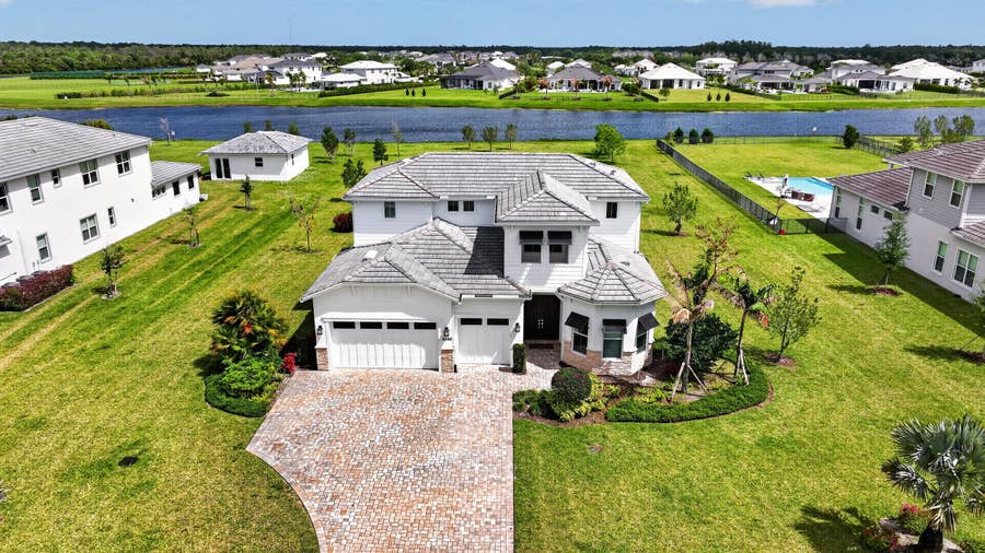 Property photo for 20160 SE Bridgewater Drive, Jupiter, FL