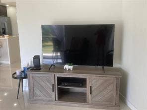 305 TV