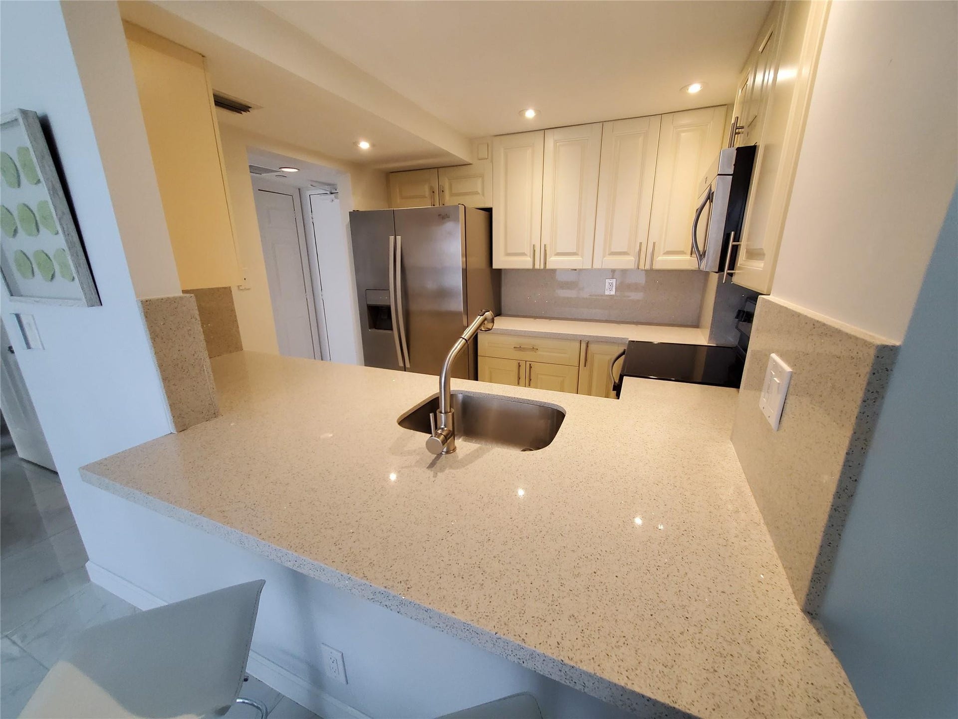 3031 N OCEAN Boulevard, #708, Fort Lauderdale, FL 33308 Open to living & balcony ...