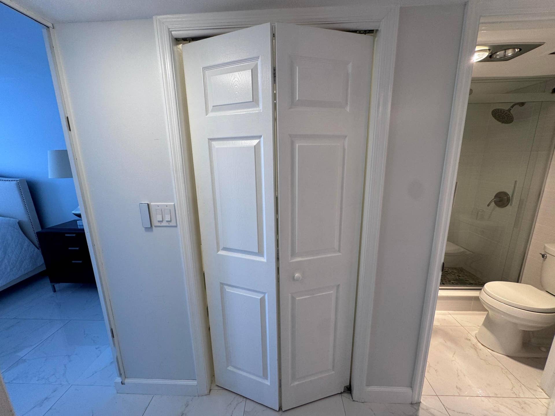 3031 N OCEAN Boulevard, #708, Fort Lauderdale, FL 33308 Bedroom quarters