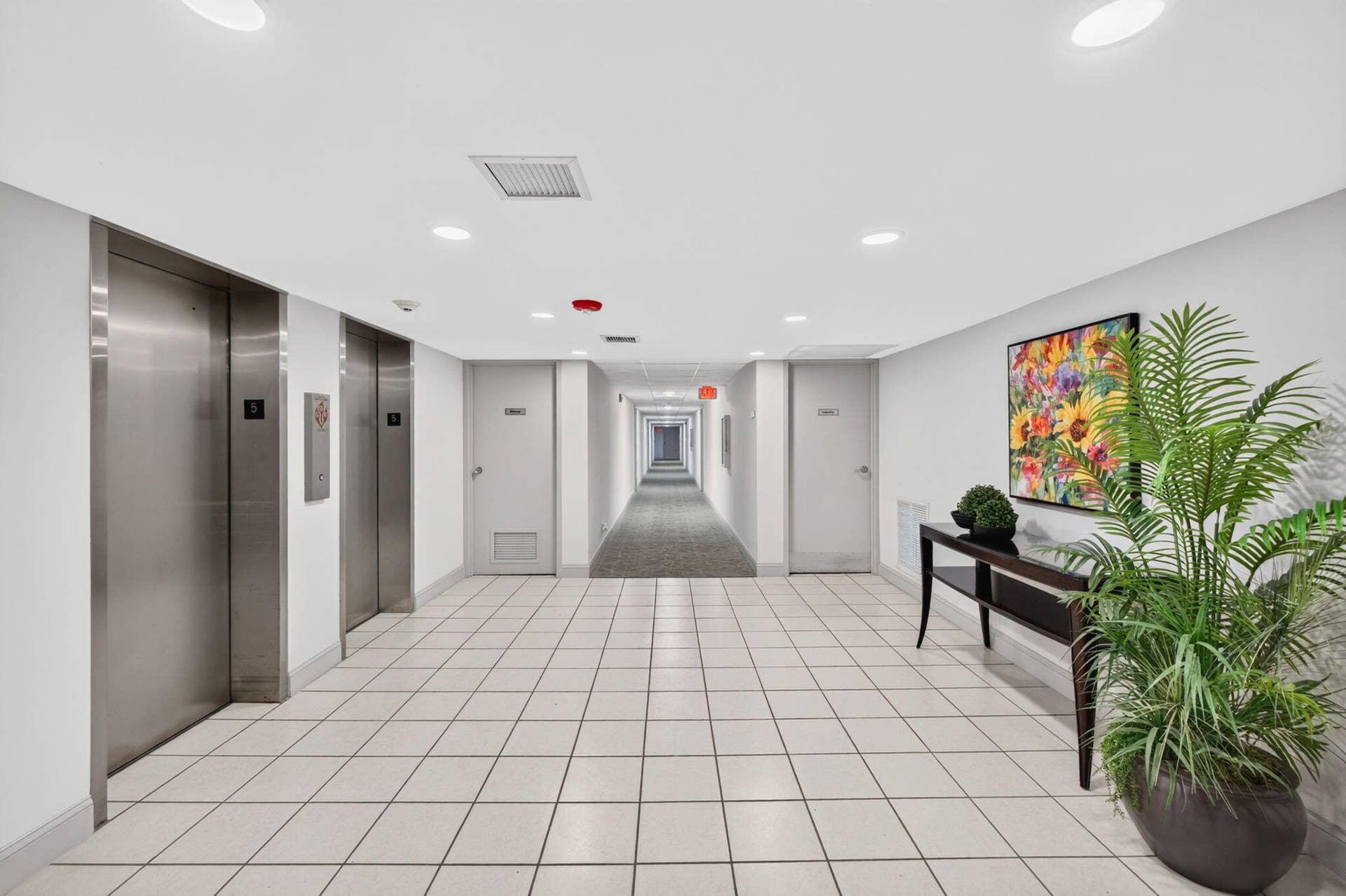 1301 River Reach Drive, #516, Fort Lauderdale, FL 33315 1301 Lobby Landing 5th Floor
