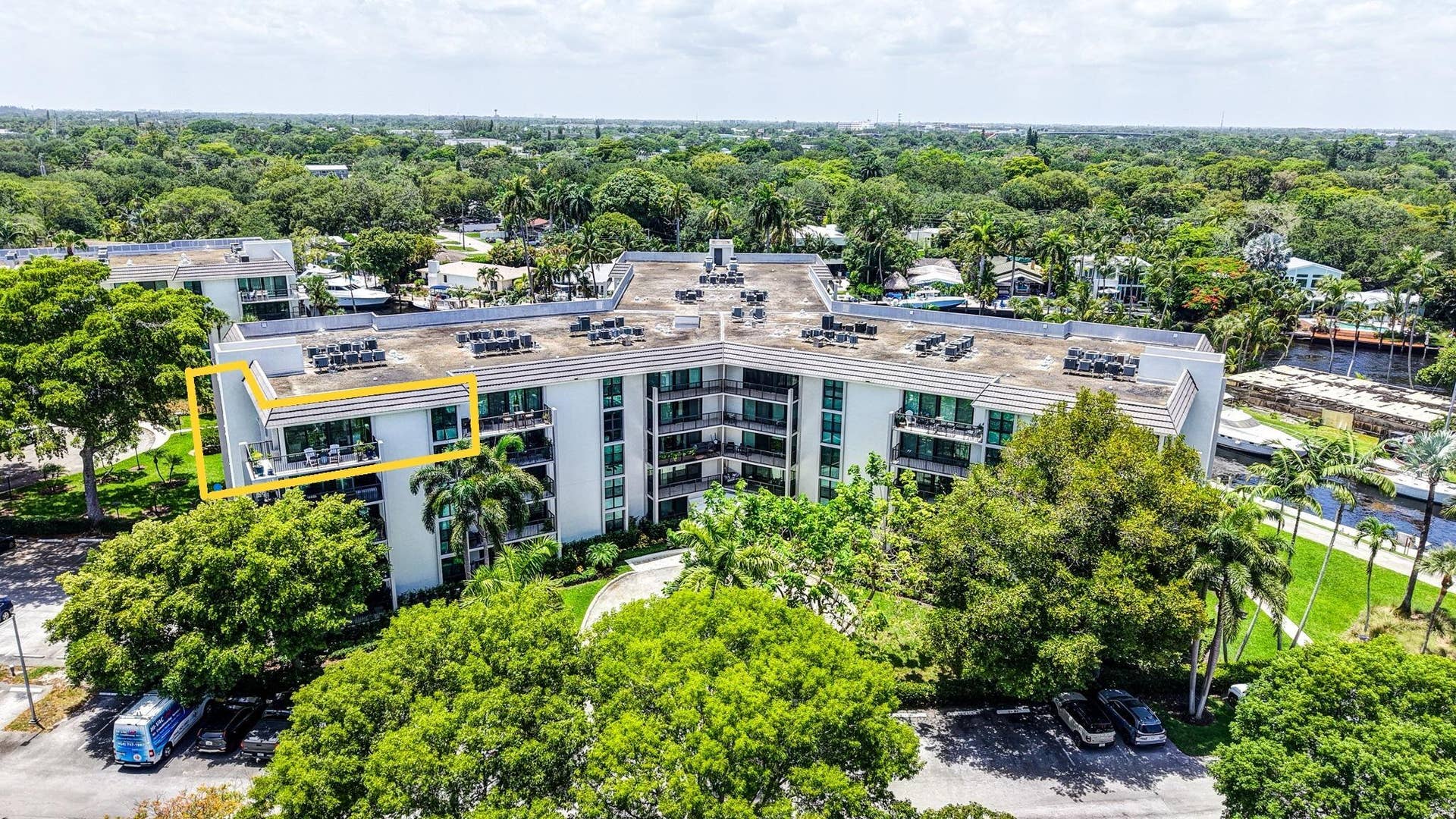 1301 River Reach Drive, #516, Fort Lauderdale, FL 33315 1301-516 Wrap around Balcony